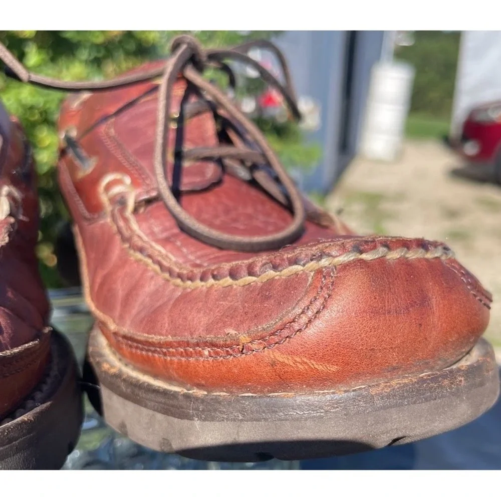 L.L. Bean Boat Shoes Mens 9.5 Brown Leather Lug Sole Moccasin Loafers
